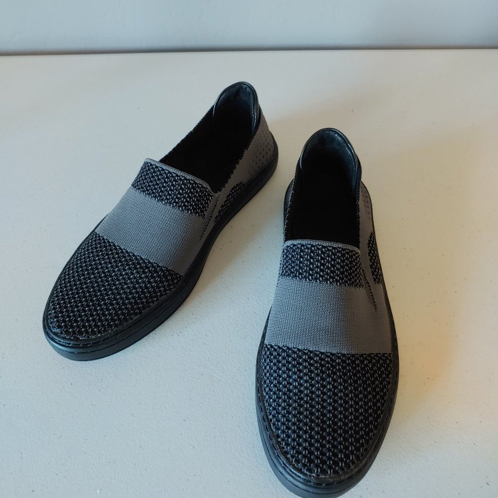 UGG Sneaker "NEW" - Picture 13 of 14
